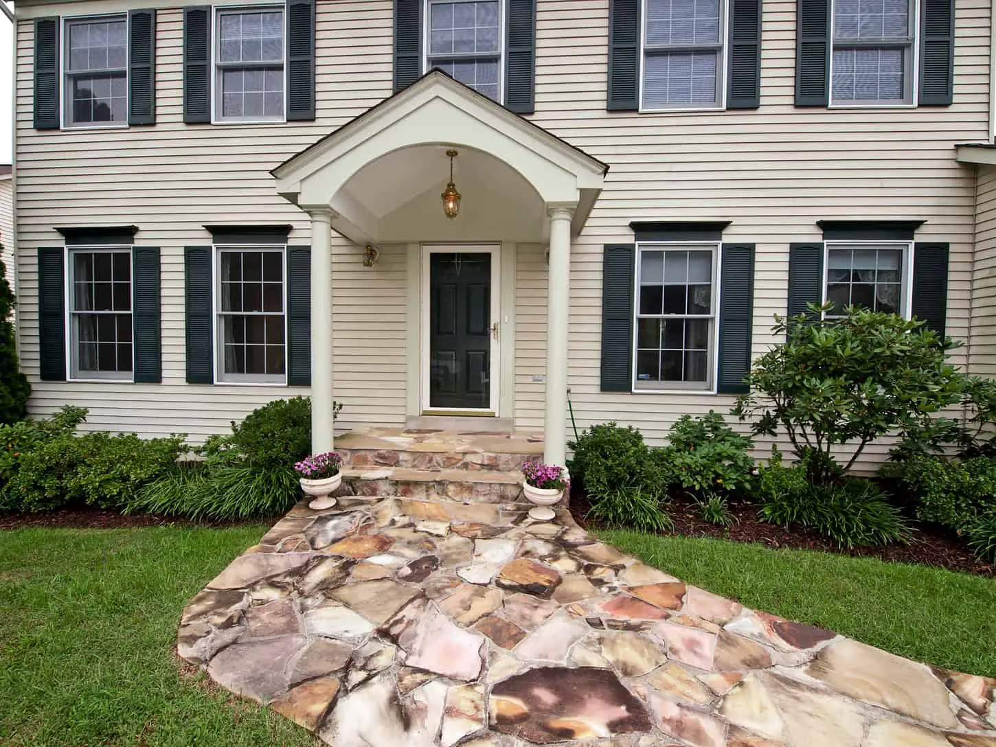 How to Install a flagstone walkway - FindHow